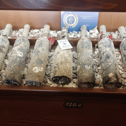 Wino, które dojrzewa w głębinach Adriatyku